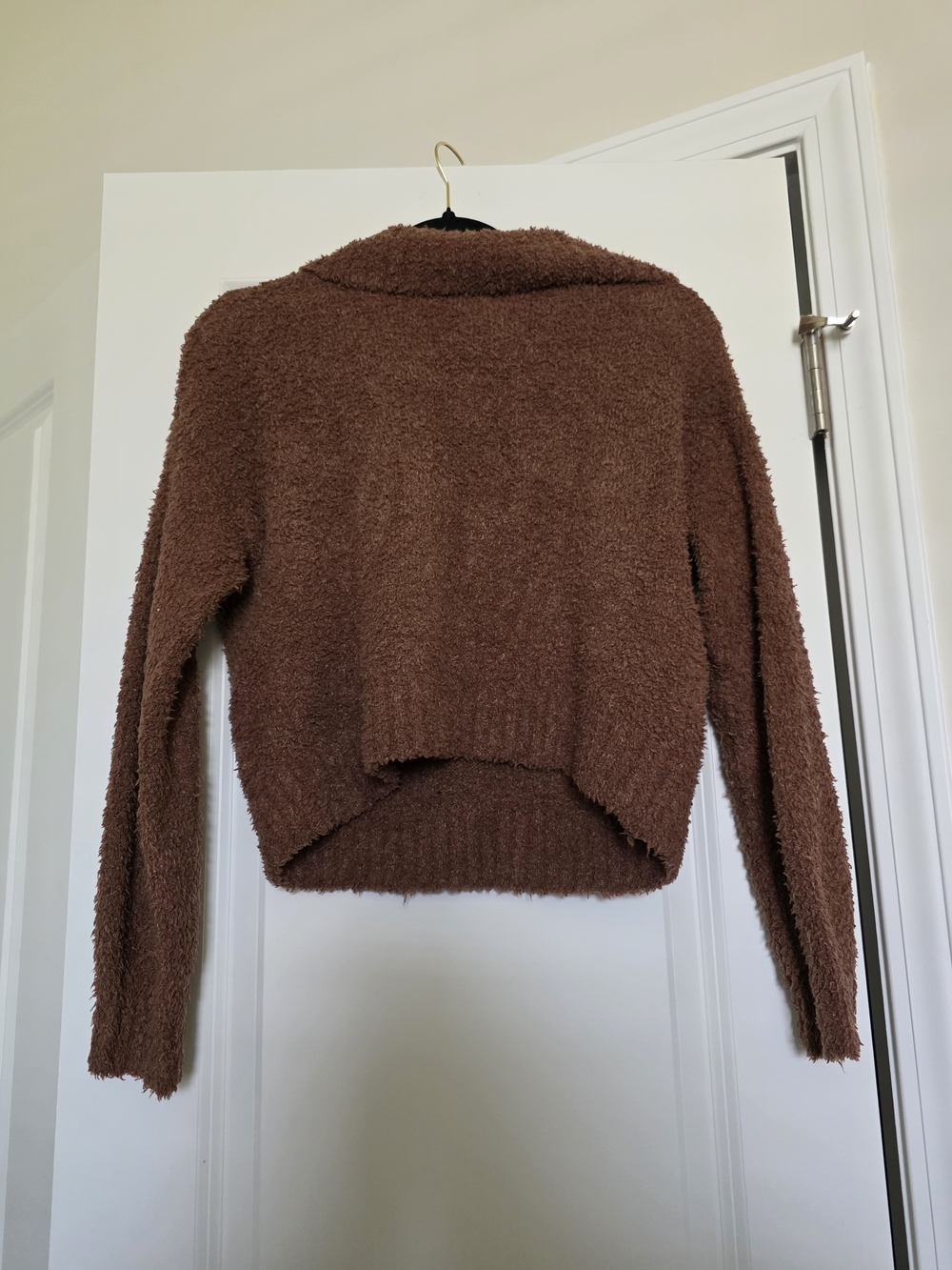 Cozy Quarter-Zip Fuzzy Pullover Sweater - Brown - Hollister-XS - Picture 7 of 9